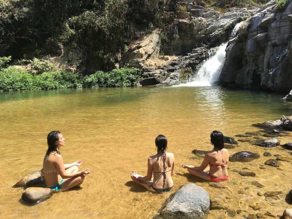 Pura Vida Wellness Retreat Hotel เยลาปา ภายนอก รูปภาพ