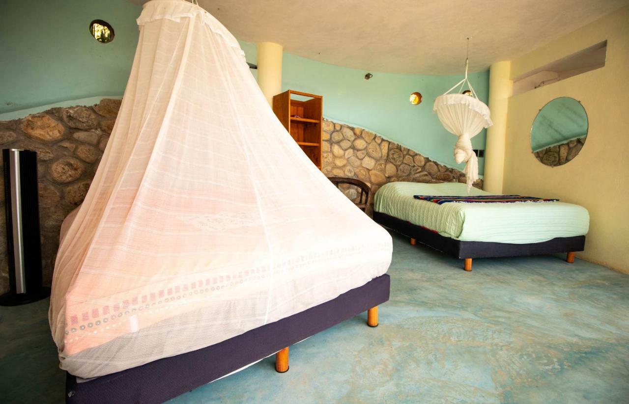 Pura Vida Wellness Retreat Hotel เยลาปา ภายนอก รูปภาพ
